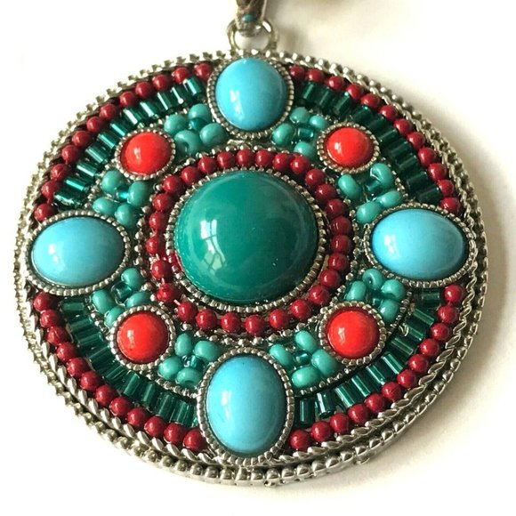 Southwestern Medallion Necklace Earrings Set Pendant Turquoise Beads Silver Tone - Picture 8 of 12